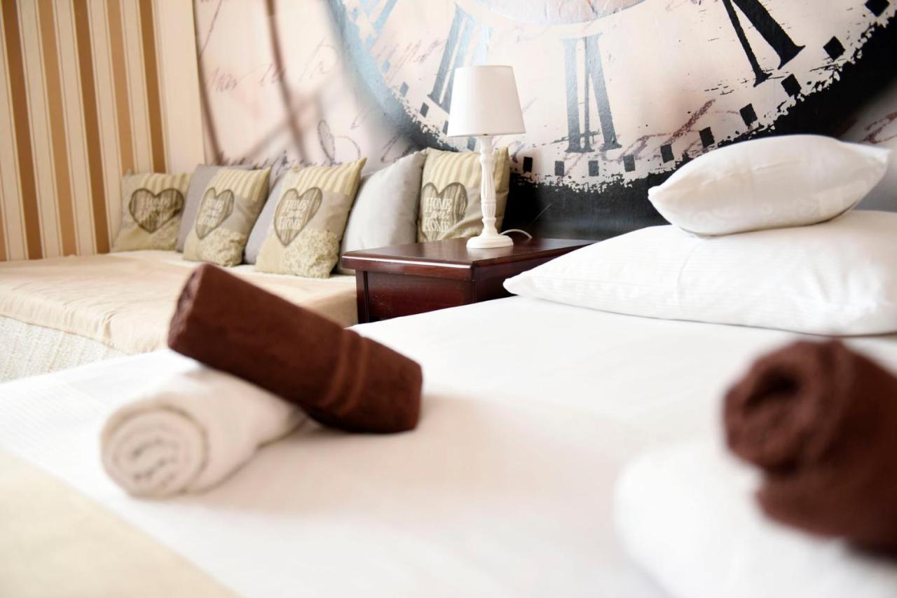 Apartament City, Clock ครอสโน ภายนอก รูปภาพ