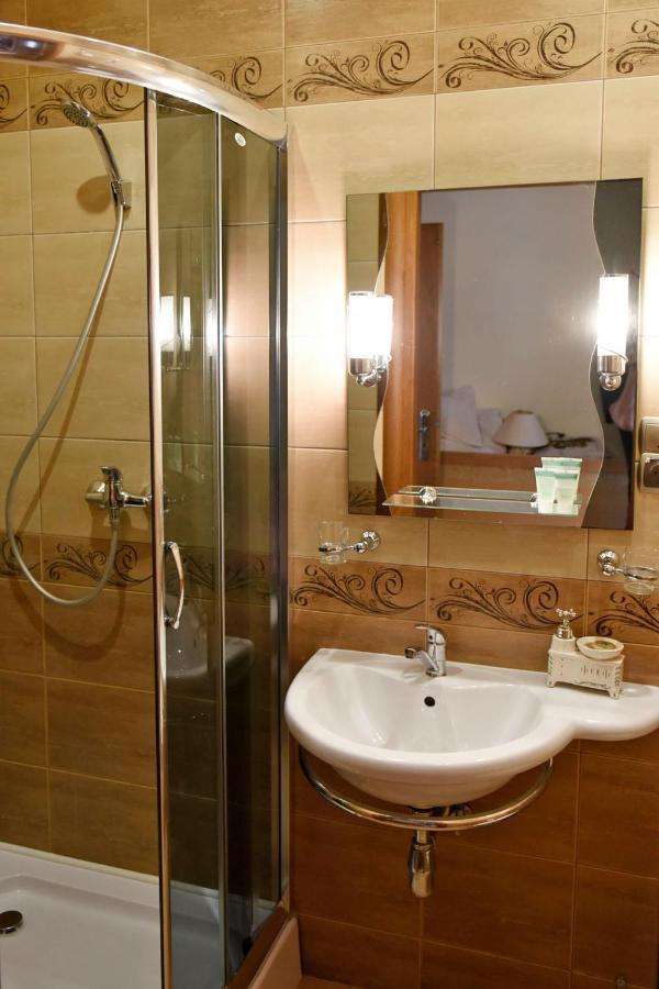 Apartament City, Clock ครอสโน ภายนอก รูปภาพ