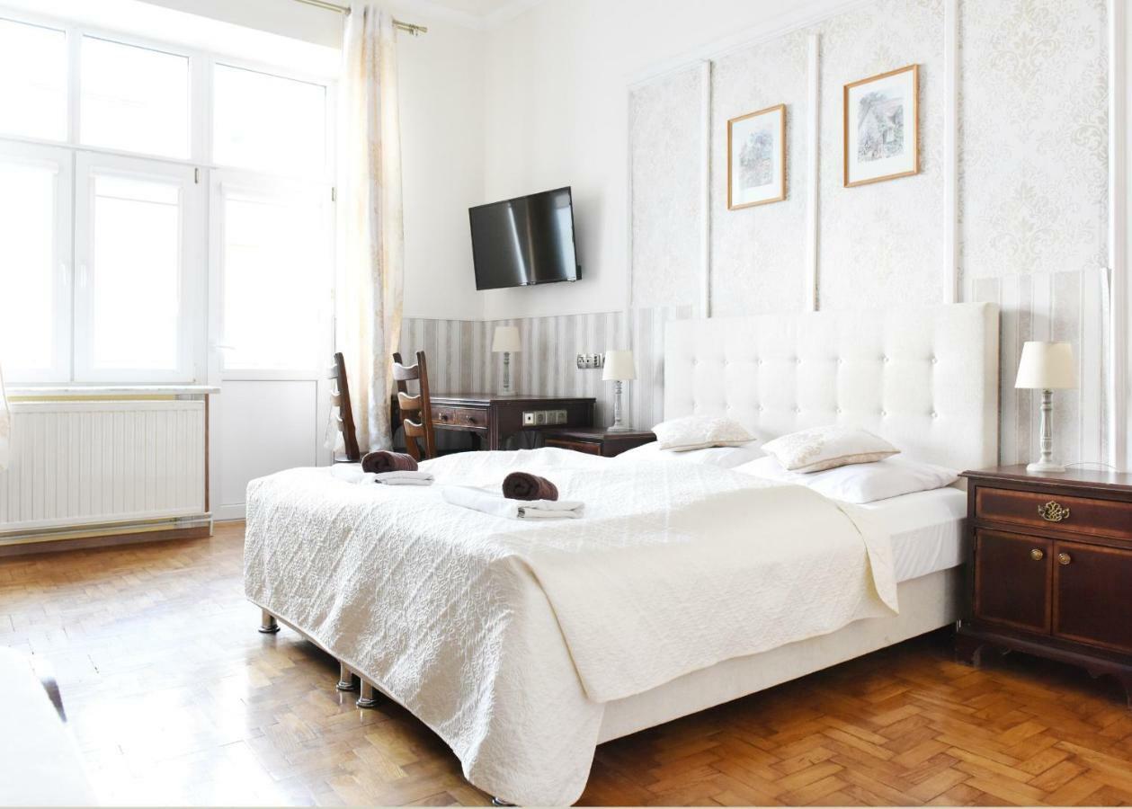 Apartament City, Clock ครอสโน ภายนอก รูปภาพ