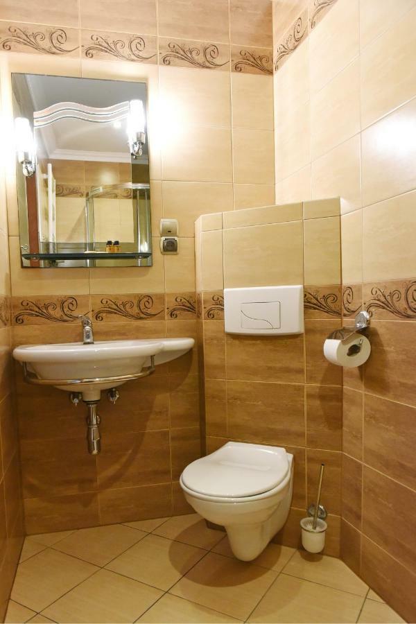 Apartament City, Clock ครอสโน ภายนอก รูปภาพ